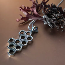 Load image into Gallery viewer, Giant's Causeway Fionn MacCumhaill Sterling silver pendant
