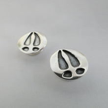 Load image into Gallery viewer, Deer Cuff Links, Sterling Silver Hoof Cufflinks, Animal Lover Gift, Deer Hoof Prints Jewellery, Stag Night, Groomsmen Gift, Nature Jewelry