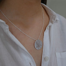 Load image into Gallery viewer, Spider  - Damhán Alla Necklace, Sterling Silver Spider Design Necklace, Nature Pendant, Insect Lover Gift, For Him, For Her, Unisex Pendant, Tarantula Necklace, Silver Spider Jewellery