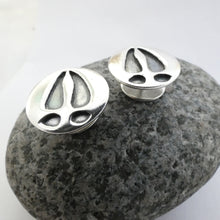 Load image into Gallery viewer, Deer Cuff Links, Sterling Silver Hoof Cufflinks, Animal Lover Gift, Deer Hoof Prints Jewellery, Stag Night, Groomsmen Gift, Nature Jewelry