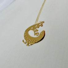 Load image into Gallery viewer, 10 Carat Gold Selkie Ór Pendant, Solid Gold Seal Pendant, Meaningful Jewellery, Animal Lover Gift, Nautical Necklace, Spirit Animal Pendant, Sea Goddess Necklace, Love Necklace