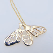 Load image into Gallery viewer, 10 Carat Gold Bee Pendant, Solid Gold Bee, Nature Lover Jewellery, Queen Bee, Cottagecore Pendant, Beekeeper Gift, Summer Jewelry