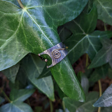 Load image into Gallery viewer, Bean Rí Ring, Sterling Silver Queen Ring, Queen Maeve Jewellery, Celtic Folklore Goddess, Silver Feminist Ring