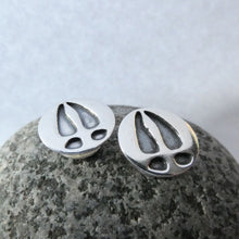 Load image into Gallery viewer, Deer Cuff Links, Sterling Silver Hoof Cufflinks, Animal Lover Gift, Deer Hoof Prints Jewellery, Stag Night, Groomsmen Gift, Nature Jewelry