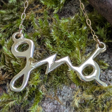 Load image into Gallery viewer, 9 Carat Gold Grá Love Irish Language Necklace