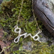 Load image into Gallery viewer, 9 Carat Gold Grá Love Irish Language Necklace