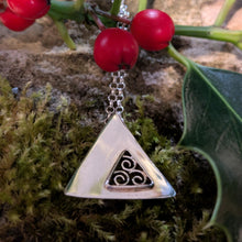 Load image into Gallery viewer, Triangle Spirals Pendant