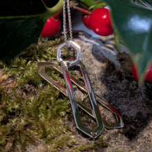 Load image into Gallery viewer, Pillars of the Giants Causeway Pendant