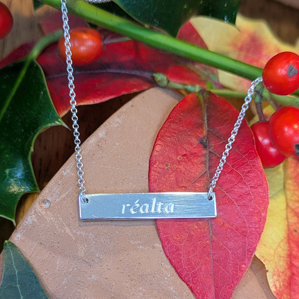 Réalta Bar - Star Sterling Silver Irish Language Necklace
