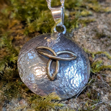 Load image into Gallery viewer, Trinity Knot Brass Dome