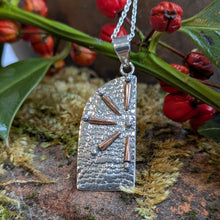 Load image into Gallery viewer, Sundial Knowth Pendant