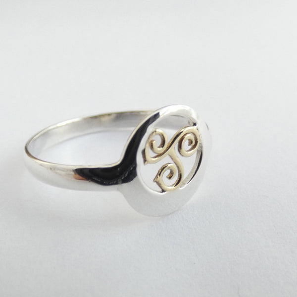Sterling Silver Ring with Brass Spiral Design, Celtic Spiral Ring, Traditional Irish Jewellery, Mixed Metal Ring, Druid Pagan Jewelry, Gaelic Goddess Jewelry, Meaningful Gift