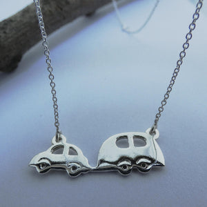 motoring necklace