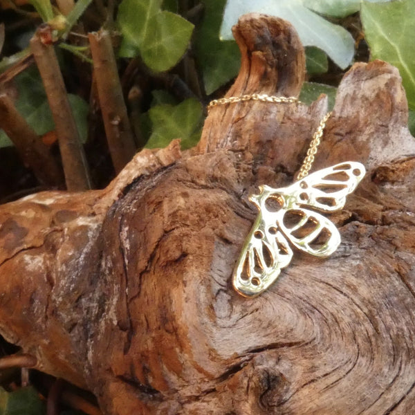10 Carat Gold Bee Pendant, Solid Gold Bee, Nature Lover Jewellery, Queen Bee, Cottagecore Pendant, Beekeeper Gift, Summer Jewelry